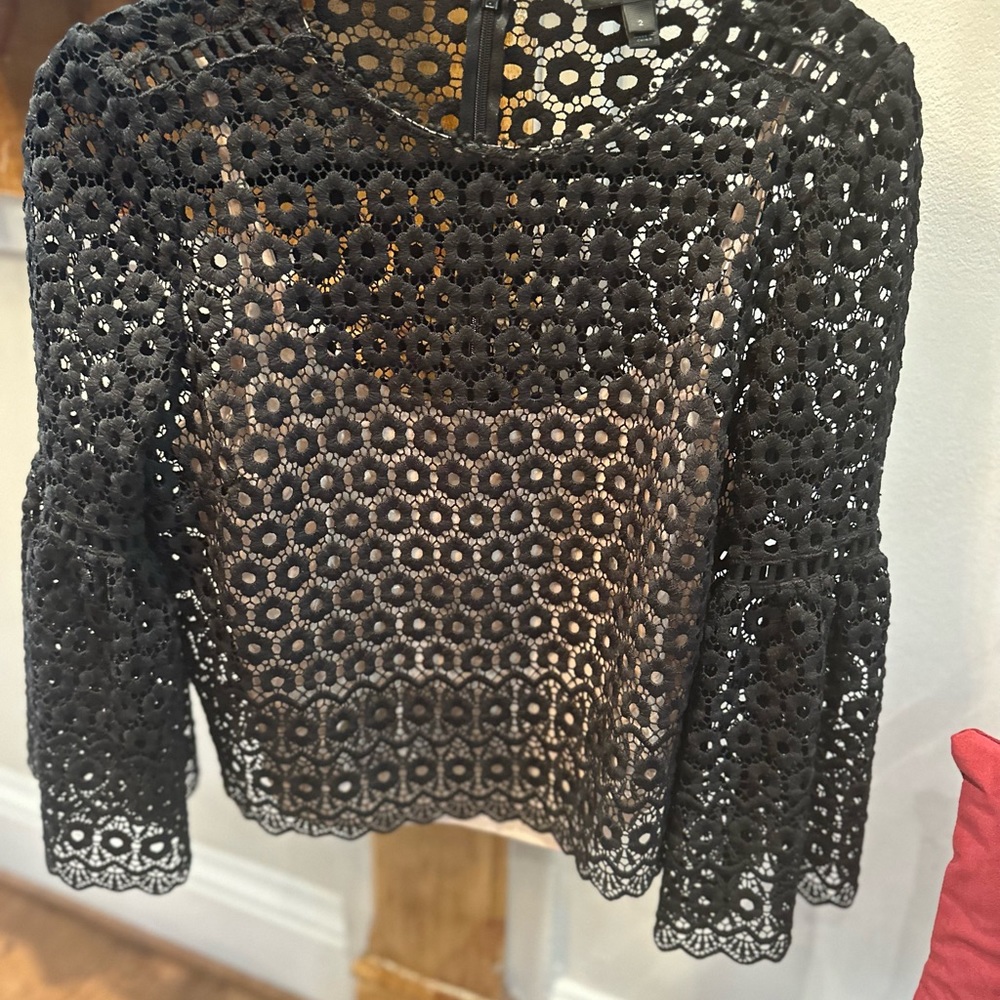 Lovely J Crew eyelet top with built in cami beautiful black netting fabric - Picture 4 of 6
